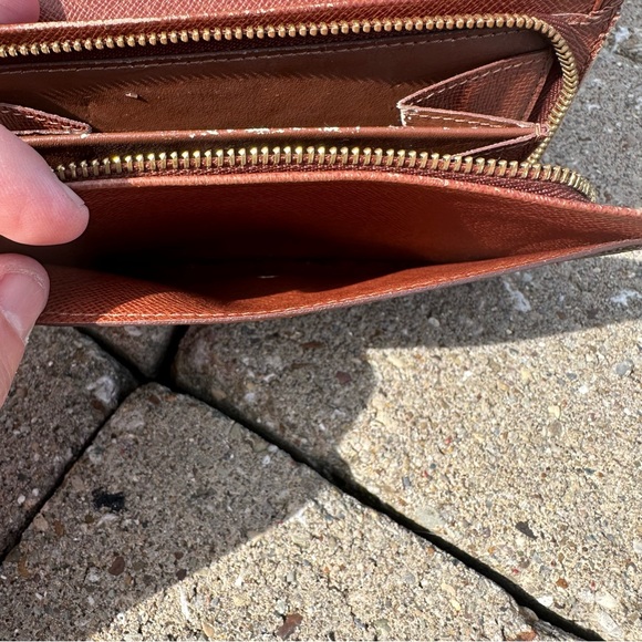 Louis Vuitton Monogram Tressor wallet - Picture 8 of 10